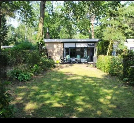 Holiday park Bos Bungalow Zonnetje 93