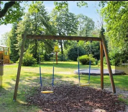 Vakantiepark Bos Bungalow Zonnetje 93 *